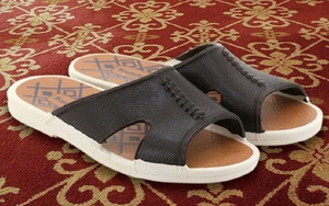 Đôi dép của Thủ tướng Mahathir khiến cộng đồng mạng dậy sóng