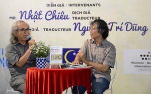 Tọa đàm về sách 'Mặt khác của trăng': Không có nền văn hóa nào là bá chủ của thế giới