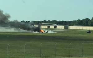 Rơi máy bay tư nhân tại Mỹ, 2 người thương vong