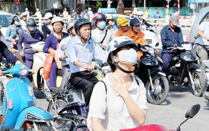 Tin mới nhất: Bão số 2 giật cấp 10 di chuyển chậm theo hướng Bắc, miền Bắc nắng nóng 37 độ C