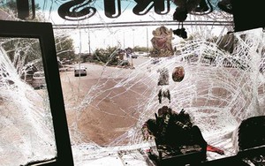 Xe buýt đâm thẳng vào 9 sinh viên, 6 người tử vong tại chỗ