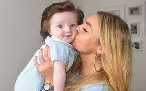 Tại sao mẹ nhiều tóc?