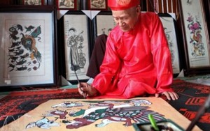 Tranh Đông Hồ bao giờ 'sáng bừng trên giấy điệp'?