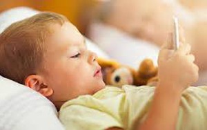 Mẹ sập bẫy con trai