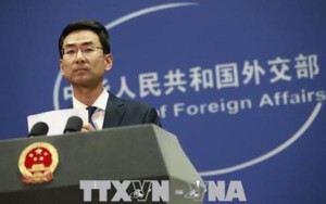 Chiến tranh thương mại Mỹ - Trung: Việt Nam chịu tác động 2 chiều ra sao?