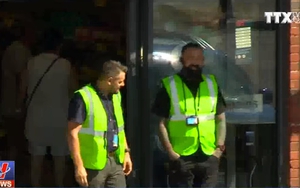 VIDEO: Tấn công trẻ em bằng axit tại Anh