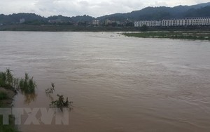 Sông Hồng và sông Chảy ở Lào Cai xuất hiện lũ lớn