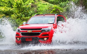 10 lời khuyên khi lái xe đường ngập nước