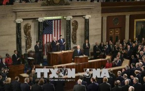 Quốc hội Mỹ thông qua dự luật chi tiêu quốc phòng năm 2019: Ông Donald Trump có 716 tỷ đô