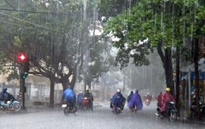 Hoàn lưu áp thấp nhiệt đới mạnh lên, gây mưa lớn ở Bắc Bộ và Bắc Trung Bộ