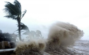 Bão số 4 bẻ hướng di chuyển theo phía Tây, nước đầu nguồn sông Cửu Long đang lên