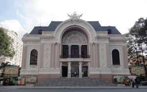 Trình diễn concerto nổi tiếng dành cho guitar và dàn nhạc ở Việt Nam