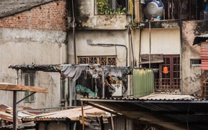 Hình ảnh cuộc sống khó khăn của người dân khu nhà bị cháy ở La Thành