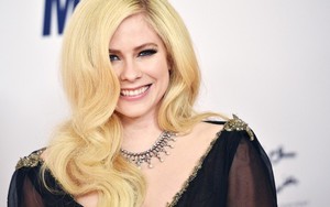 Ca khúc 'Complicated': Một bước thành biểu tượng