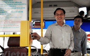 Hà Nội: Từ 1/10 triển khai vé điện tử phục vụ hành khách đi xe BRT