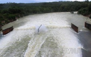 Đề nghị các nhà máy thủy điện xả lũ gây hại đền bù thiệt hại cho người dân