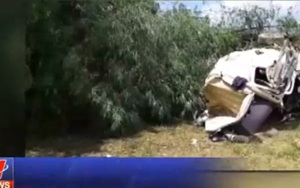 VIDEO: 12 người thiệt mạng do tai nạn xe bồn đâm xe khách tại Lai Châu