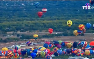Rực rỡ lễ hội khinh khí cầu quốc tế tại Mỹ
