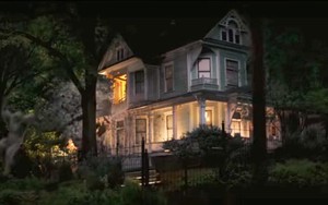 Câu chuyện lúc nửa đêm 2: Halloween quỷ ám