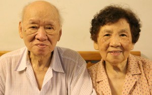 'Hồi ức tình yêu' của vợ chồng nhà văn Vũ Tú Nam: Qua 'đám cưới vàng' nhiều năm, vẫn chưa có giấy kết hôn