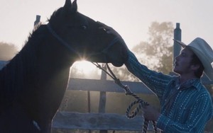 Giải phim độc lập Gotham lần thứ 28: 'The Rider' gây kinh ngạc khi thắng giải phim hay nhất