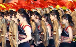 Bảo vệ và phát huy giá trị văn hóa cồng chiêng Tây Nguyên