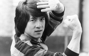 Hồi ký 'Never Grow Up' của Thành Long: Ngựa hoang đứt dây cương