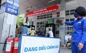 Giảm gần 400 đồng, xăng E5 RON92 xuống còn 16.787 đồng mỗi lít