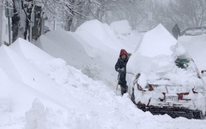 Mỹ: Thời tiết khắc nghiệt trong dịp nghỉ lễ, 3 người chết trong bão tuyết