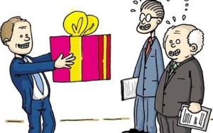 'Hành vi… nịnh'