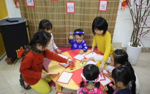 Tuỳ bút: Nhân lên 'Những mùa Xuân nho nhỏ'