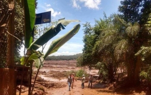 Thương vong tăng trong vụ vỡ đập ở Brazil