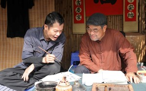 Nhẩn nha chơi chữ ngày Xuân