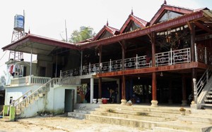 Điện Biên: Nghi án cha giết con rồi tự tử bất thành