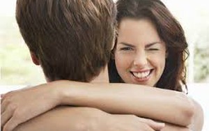 Truyện cười bốn phương: Người đàn ông gợi cảm