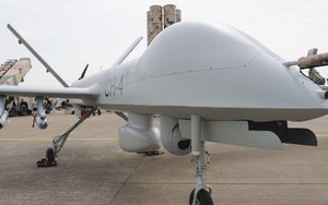 Trung Quốc bán máy bay không người lái quân sự tầm xa cho Pakistan
