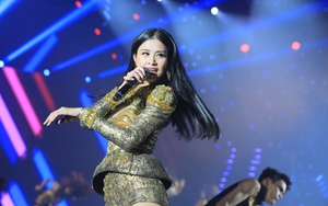 Đông Nhi được mời diễn ở Jarkata cùng ngôi sao Grammy Dua Lipa