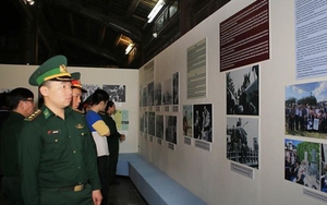 Triển lãm tư liệu về phong trào ủng hộ hòa bình ở Việt Nam'