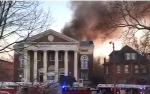 VIDEO: Cháy lớn tại bảo tàng Missouri, Mỹ
