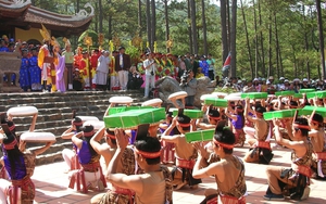 Giỗ tổ Hùng Vương - Lễ hội Đền Hùng 2019: Nơi hội tụ 'con cháu Lạc Hồng'