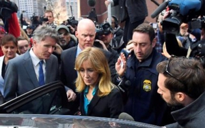 VIDEO: Khởi tố phụ huynh chạy điểm cho con ở Mỹ