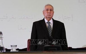 Algeria: Các thẩm phán từ chối giám sát cuộc bầu cử tổng thống