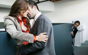 Truyện cười bốn phương: Vợ 'mèo mỡ'