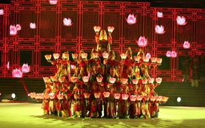 Ngắm ‘Đại lộ Di sản’ tại Đại lễ Phật đản Vesak 2019