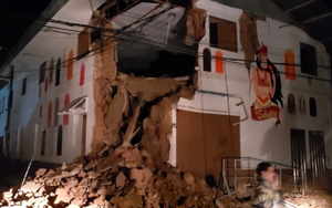 Động đất 8,0 độ Richter gây thương vong tại Peru