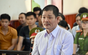 Xử phạt nghiêm đối tượng phạm tội khủng bố nhằm chống chính quyền nhân dân và tàng trữ trái phép vũ khí quân dụng