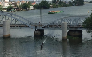 Những cây cầu nối thời gian