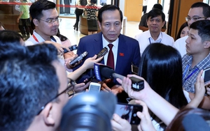 Bộ trưởng Đào Ngọc Dung: Tăng tuổi nghỉ hưu không phải chuyện người già 'tranh' chỗ của người trẻ