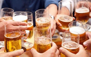 Sống chậm cuối tuần: 'Tiếng ồn' bia rượu