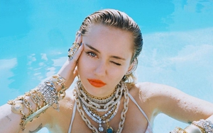Miley Cyrus: Thành 'gái ngoan' nhờ tình yêu